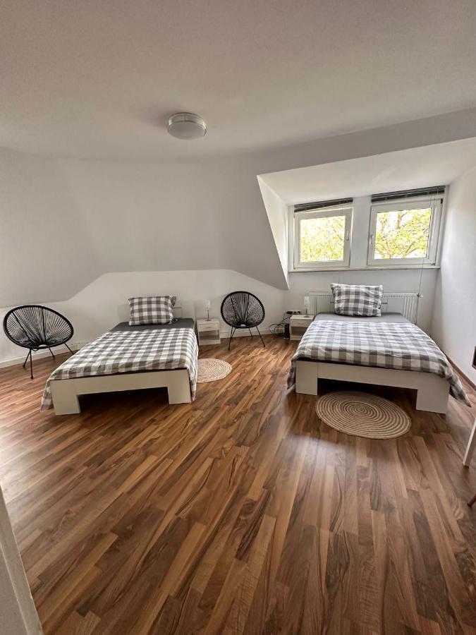 Zimmer Im Zentrum - In Der Naehe Zum Hauptbahnhof Paderborn Extérieur photo