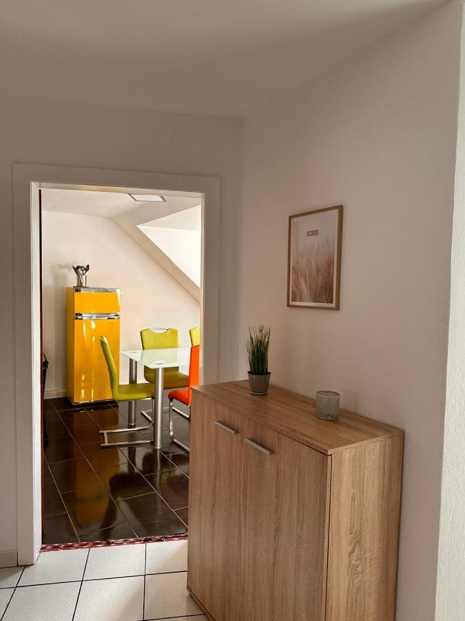 Zimmer Im Zentrum - In Der Naehe Zum Hauptbahnhof Paderborn Extérieur photo